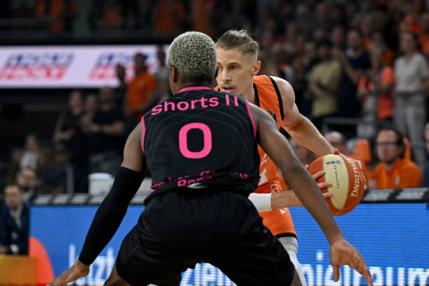 其家人遭遇 其家人遭遇